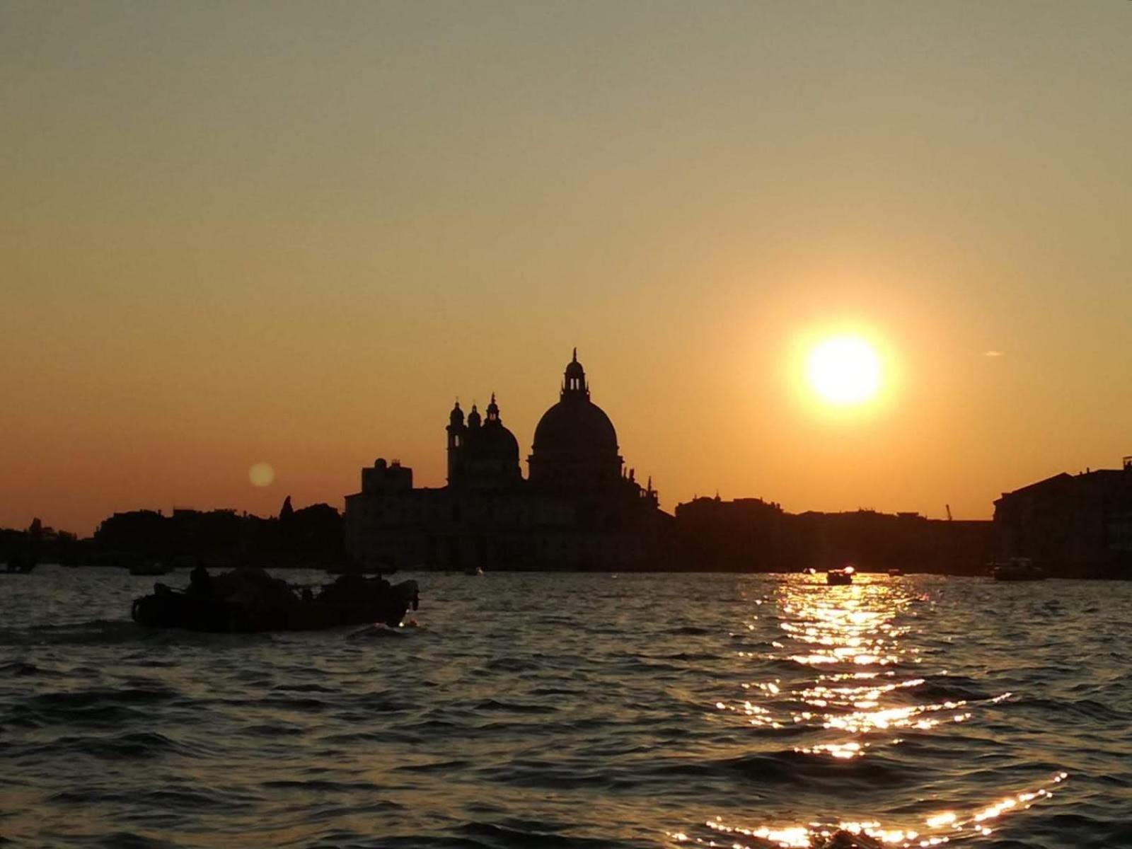 Апартаменты San Marco Ca' Tiepolo Венеция Экстерьер фото